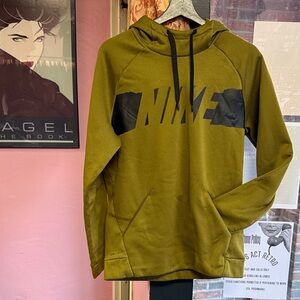 Nike Men's Green Hoodie